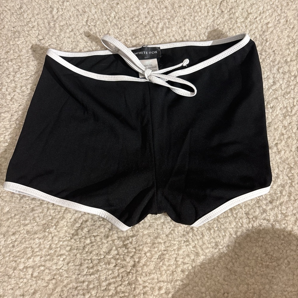 White Fox Nylon Black and White Shorts #activewear #comfy #pajamas #whitefox